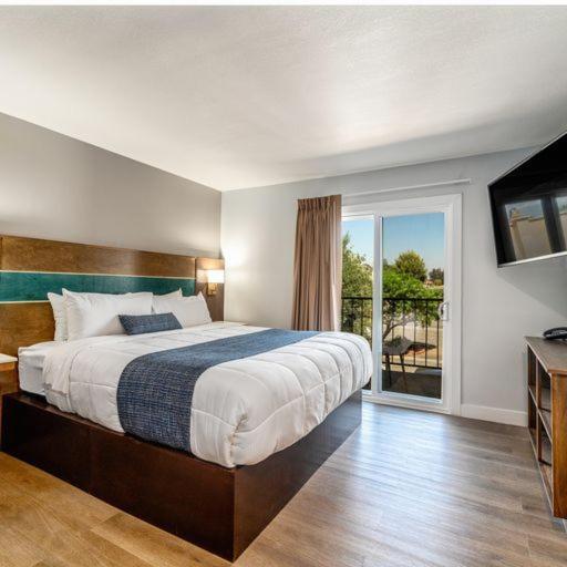 Mainstay Suites Moreno Valley Near March Air Reserve Base Eksteriør bilde